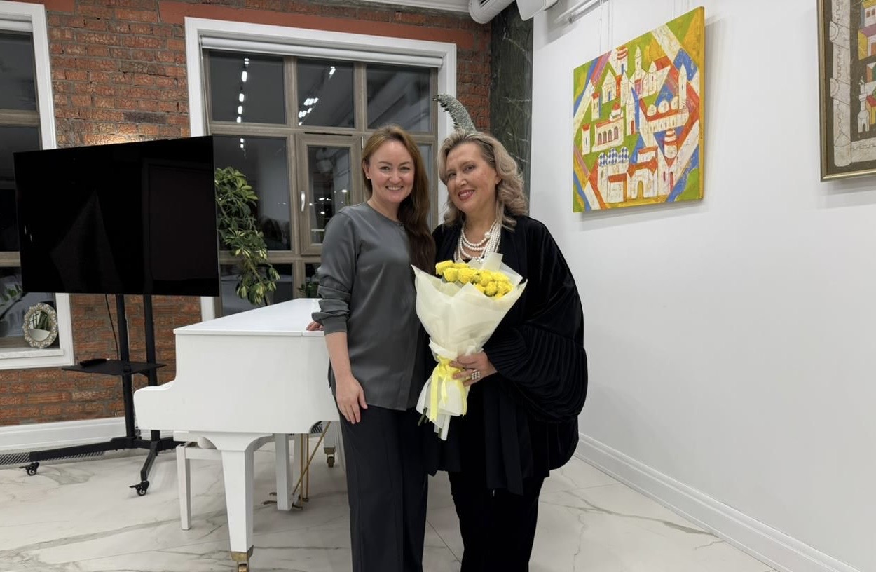 Новый сезон в «Искусство жить» открылся творческой встречей с Миляушой Таминдаровой